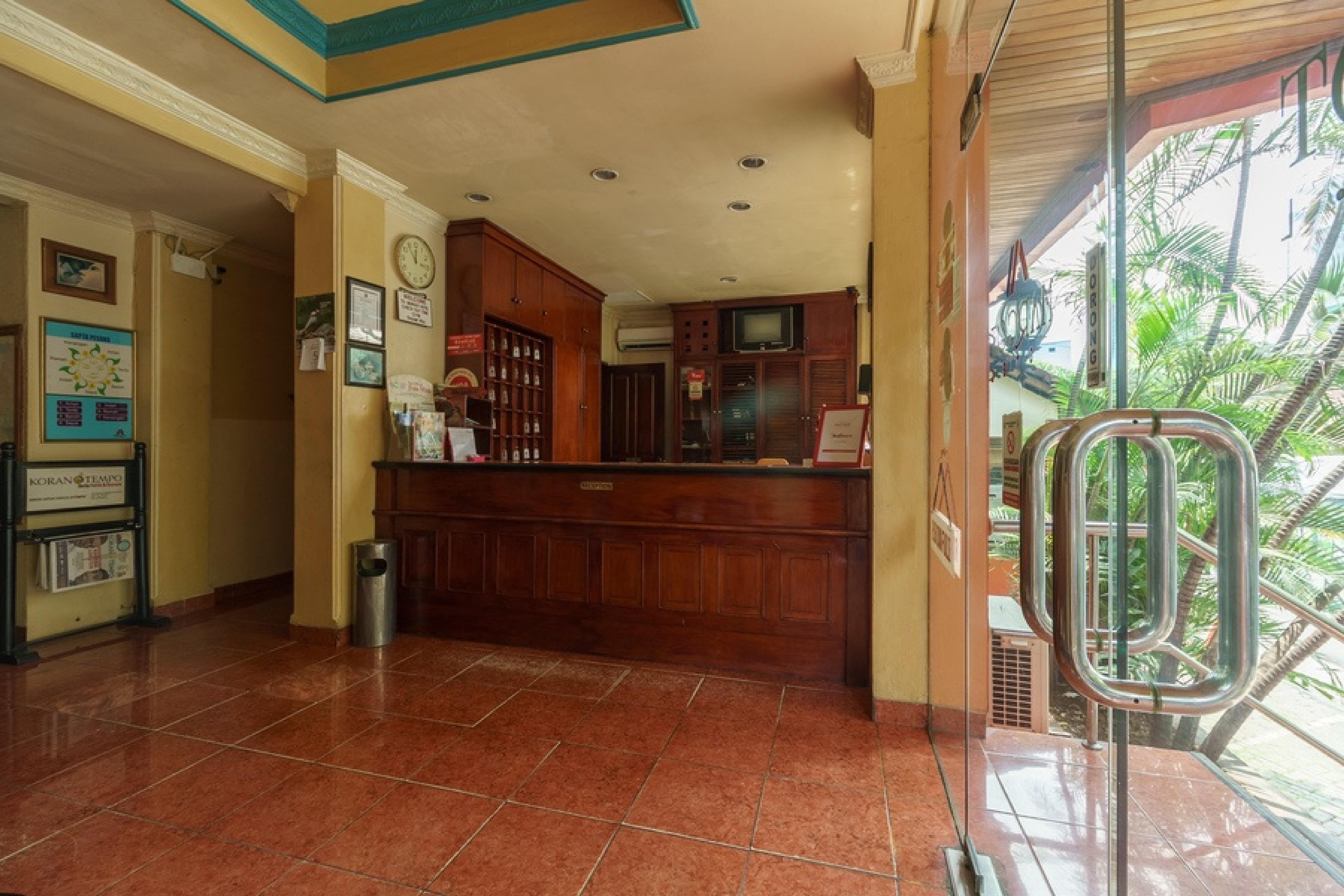 RedDoorz @ Jalan Jaksa Dżakarta Zewnętrze zdjęcie
